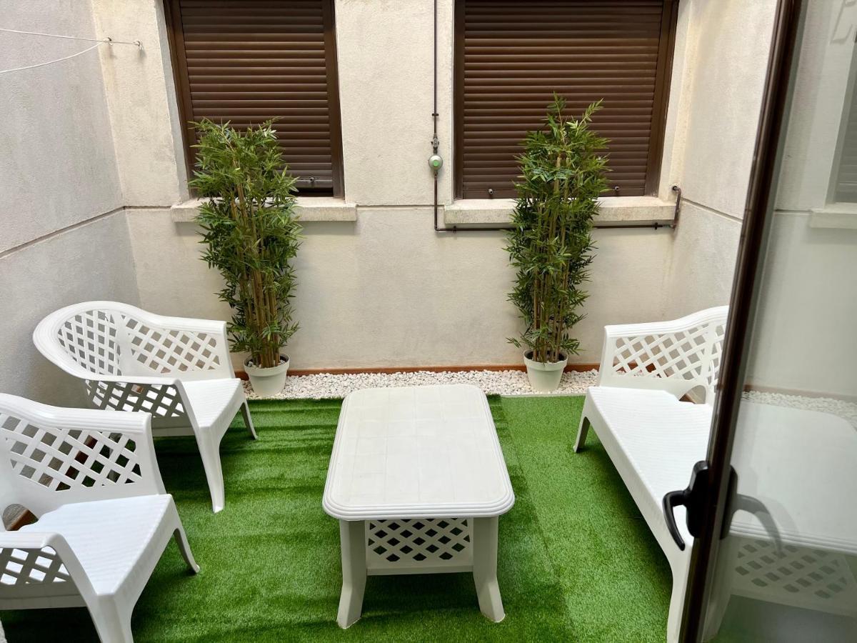 Apartamento Eucalipto Apartment Sotillo de la Adrada Exterior photo